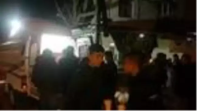 Manisa 5.2'lik depremle sallandı (3)
