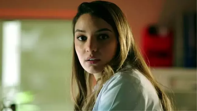 Hekimoğlu'ndan anlamlı sahne...