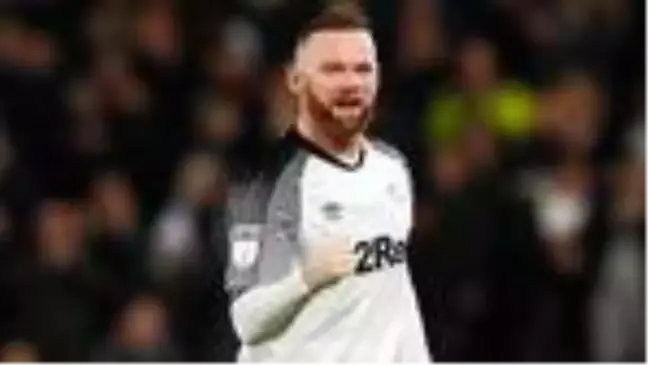 Rooney futbolcuların