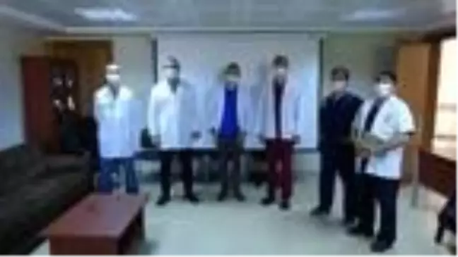 Koronavirüsü yenen 4 doktor, immün plazma bağışladı