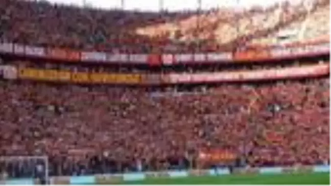 'Galatasaraysız olmaz, sensiz hiç olmaz!'