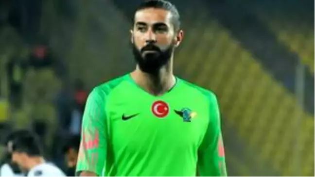 Fatih Öztürk kimdir? Nereli, kaç yaşında, hangi mevkide oynuyor? Futbol kariyeri ve hayatı