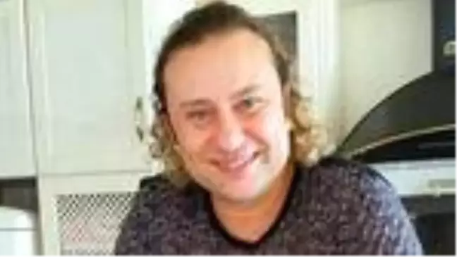 Onur Akay, konservatuvarlar için ders kitabı yazdı!