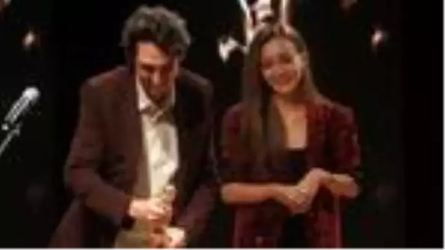 Mühendis oyuncu ilk filmi ile ödüle ulaştı