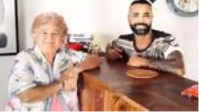 Sürpriz buluşma