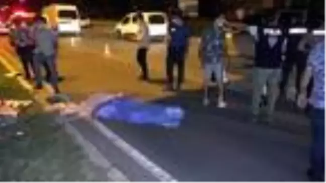 Henüz 21 yaşındaydı! Üst geçitten atladı, bir aracın altında kaldı