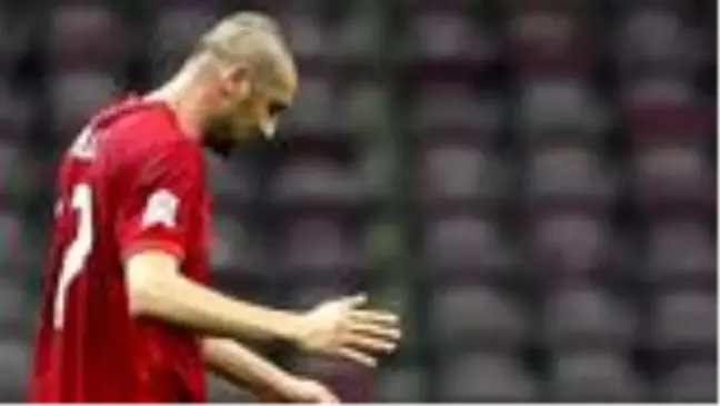 Burak Yılmaz neden kadroda yok? Burak Yılmaz'ın neyi var? Türkiye ilk 11, Macaristan ilk 11