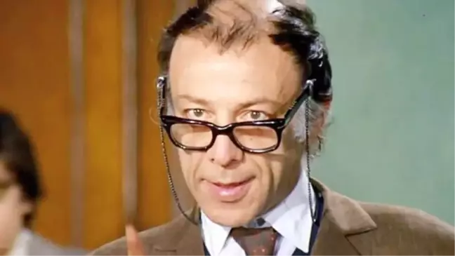Münir Özkul ölümünün 3'üncü yılında anılıyor