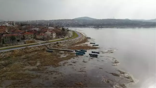 Son dakika haber: 'Suyu 50 metre çekilen Beyşehir Gölü ağlıyor'