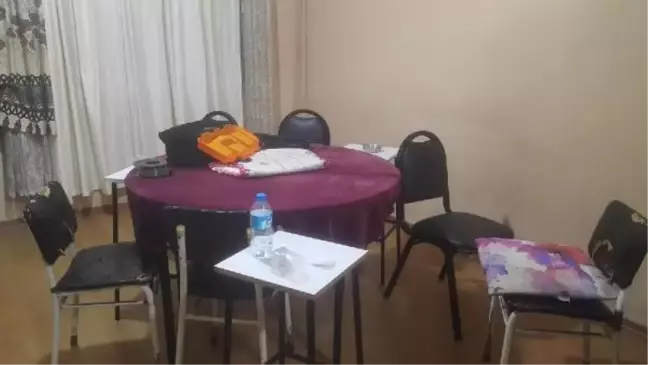 Düzce'de evde kumar oynayan 17 kişiye 58 bin 973 lira ceza