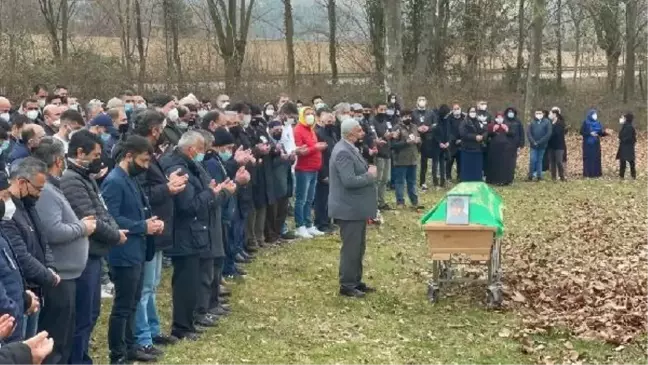 Almanya'da öldürülen 13 yaşındaki Sinan Toptik toprağa verildi