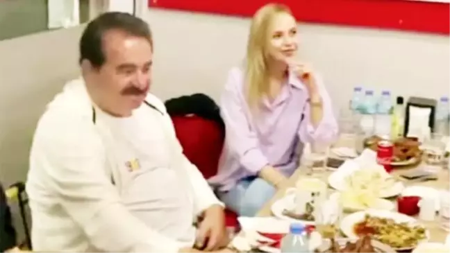 İbrahim Tatlıses yeni eşi ve ailesiyle iftar yaptı!