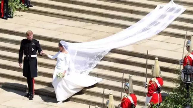 Prens Harry ile Meghan Markle, önce Instagram'da tanışmışlar
