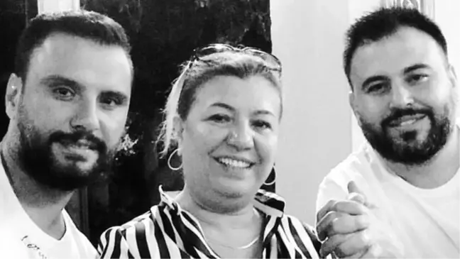 Alişan vefat eden kardeşi Selçuk Tektaş'ı andı... Anne babasına destek verdi!