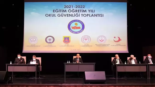Okulların Sorunları Masaya Yatırıldı, İstişareler Yapıldı
