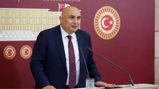 CHP'li Özkoç: Milletin feryadı duyulmasın diye gündem değiştiriyorlar