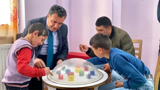 Başkan Demir'den rehabilitasyon merkezlerine ziyaret