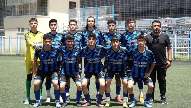 Kayseri 1.Amatör Küme D Grubu: Erkiletspor: 2 Kafkasspor: 2