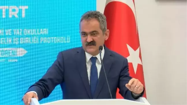 Bakan Özer: İngilizce ve Arapça destekleme kursları açacağız