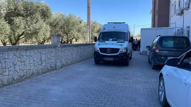 Son dakika haberleri! Balıkesir'deki trafik kazasında 5 kişi öldü, 2 kişi yaralandı