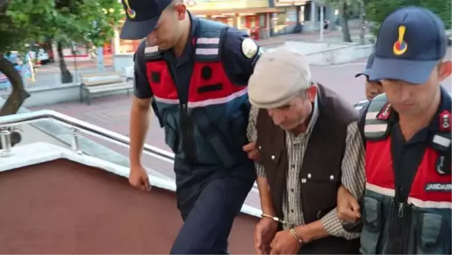 Kesik baş cinayeti şüphelisi kardeşi, kasketi ve kıyafetleri ele verdi