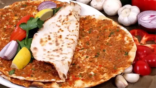 Rüyada lahmacun görmek ne anlama gelir? Rüyada lahmacun yediğini ve ikram edildiğini görmenin anlamı nedir?