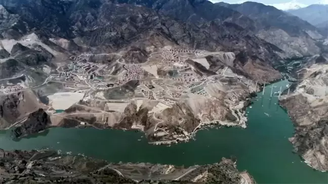 Yusufeli Barajı'nda su seviyesi 112 metreye ulaştı