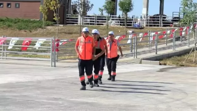 Gölbaşı'nda kurban yakalama timine eğitim verildi