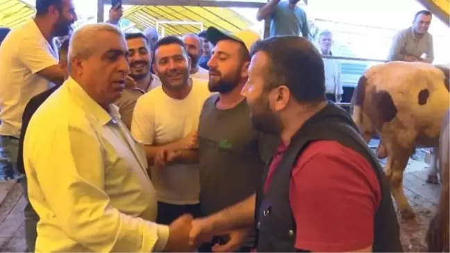 Kurban Bayramı'na 1 Gün Kala Hayvan Pazarlarında Yoğunluk