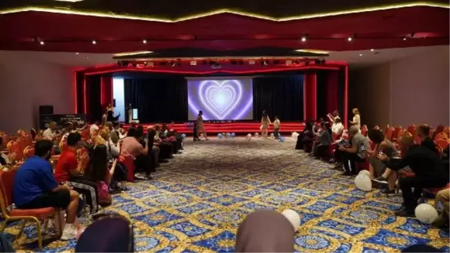 Engelliler İçin Egzersiz ve Spor Etkinliği: Miss&Mr Down +1 Defilesi