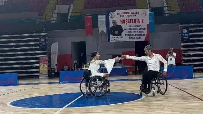Beşiktaş Engelsiz Sanat Topluluğu Ödüllerle Döndü