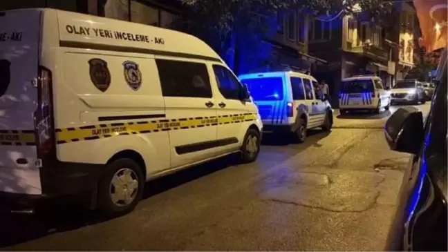 Beyoğlu'nda çıkan kavgada 3 kişi yaralandı