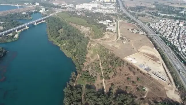 Adana'nın Çamlıca arsalarında 30 yıllık tartışma son buldu; ilk temeller atıldı