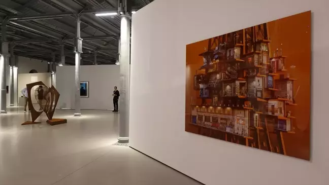 154 Sanatçının Eserleri İstanbul'da Sergilendi