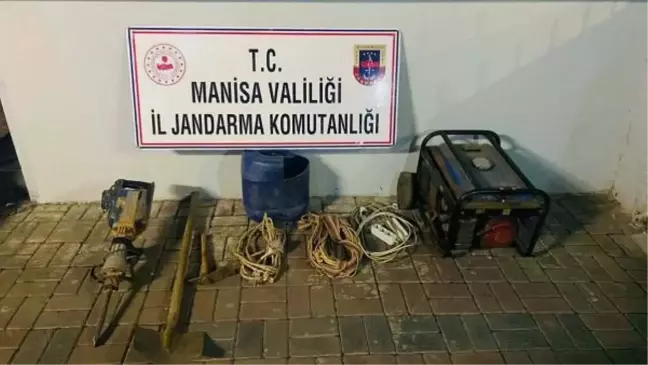 Manisa'da Kaçak Kazı Yapan 6 Kişi Yakalandı