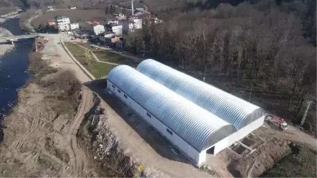 Çatalpınar Belediye Başkanı'nın makam otomobiline haciz konuldu