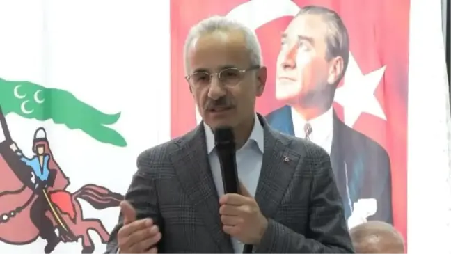 Ulaştırma ve Altyapı Bakanı Abdulkadir Uraloğlu, Rumeli Türkleri Derneği'ni ziyaret etti