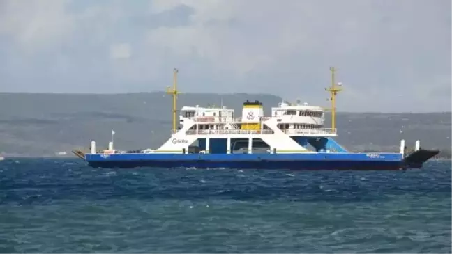 Bozcaada ve Gökçeada Feribot Seferleri İptal Edildi