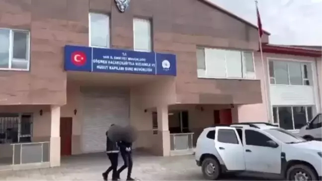 Van'da Göçmen Kaçakçılığı ve İnsan Ticareti Operasyonu: 1 Tutuklama