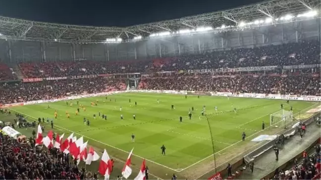 Samsunspor, Galatasaray'ı ağırladı