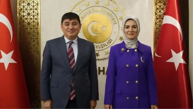 Aile ve Sosyal Hizmetler Bakanı Doha Büyükelçiliğini Ziyaret Etti