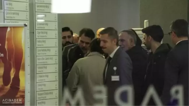Murat Kurum, saldırı sonrası yaralanan Ebru Güneş'i ziyaret etti