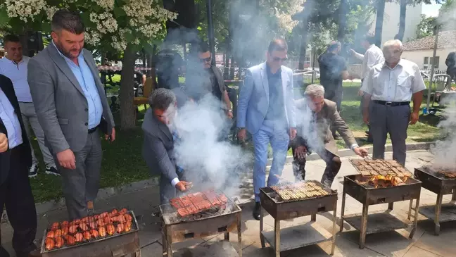 Suluova Belediyesi YKS'ye girecek öğrencilere moral etkinliği düzenledi