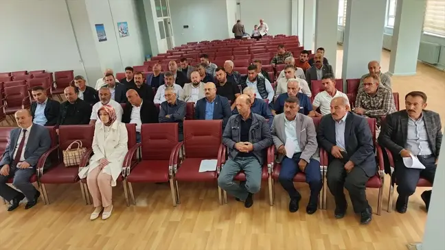 Amasya'nın Suluova ilçesinde muhtarlara hizmet içi eğitim semineri düzenlendi