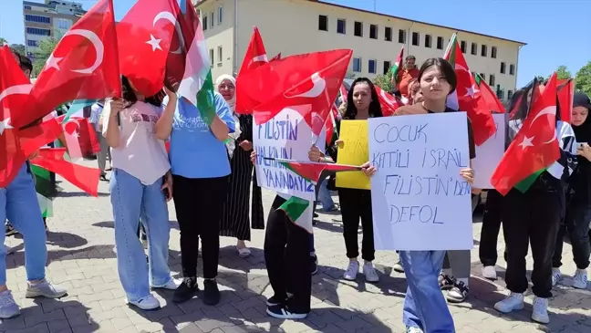 Salıpazarı'nda İnsanlık İçin Yürüyoruz-Zulme Sessiz Kalma Yürüyüşü Düzenlendi