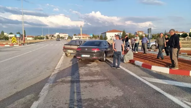 Çorum'da trafik kazası: 2 kişi yaralandı