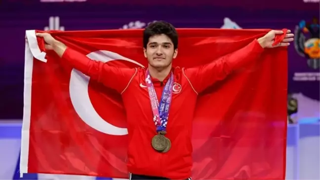 Muhammed Furkan Özbek Olimpiyat Oyunları programı ve sonuçları! Milli halterci Muhammed Furkan Özbek'in bugün maçı saat kaçta, ne zaman?