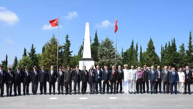 Samsun'da 30 Ağustos Zafer Bayramı dolayısıyla şehitlikler ziyaret edildi