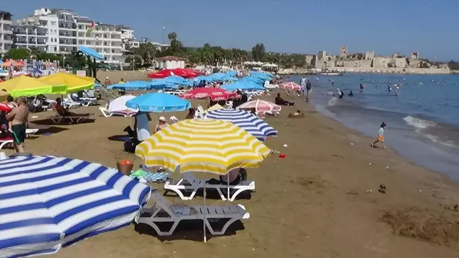 Kızkalesi'nde Turizm Hareketliliği Devam Ediyor