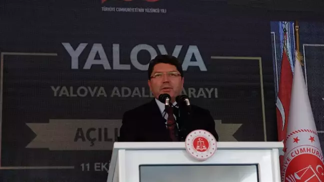 Bakan Tunç: Hak ve özgürlükleri öne alan bir toplum sözleşmesi yapmak milletimize borcumuzdur